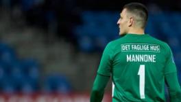 Vito Mannone, goalkeeper of Esbjerg fB