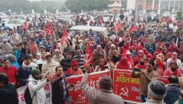 Haryana: In Solidarity With Farmers, Workers Gherao DC Offices in All Districts