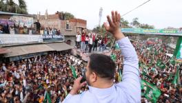 The huge number of people, especially youth, turning up for the RJD leader’s roadshows and public meetings are giving sleepless nights to BJP-JD-U leaders.