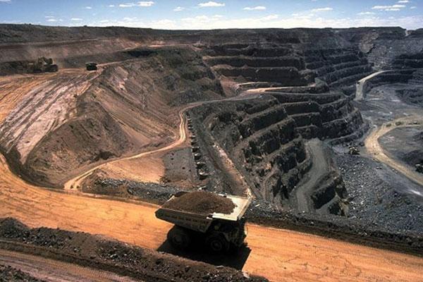 Supreme Court Cancels 88 Iron Ore Mining Leases Renewed by Goa Government