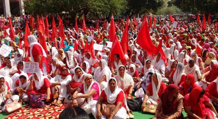For More than Two Months Now, Anganwadi Workers in Punjab and Jammu & Kashmir are on Protest
