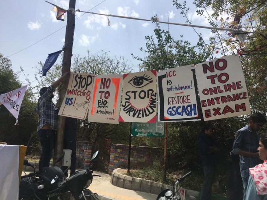 JNU Students on Indefinite Hunger Strike Demanding Revocation of Prospectus