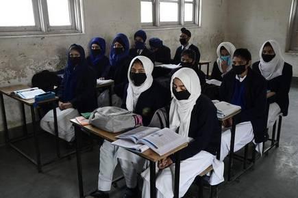 Coronavirus Lockdown: Jammu Administration Defers Fee Payment to Private Schools