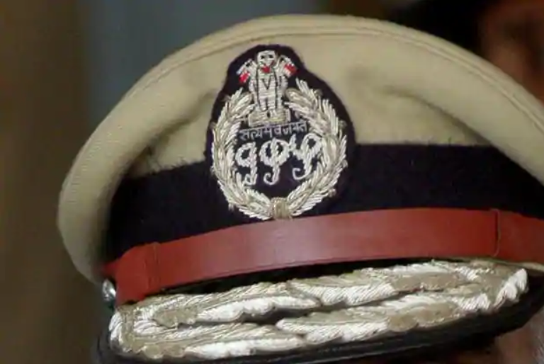 Controversy Over Transfer of IPS Officer Probing