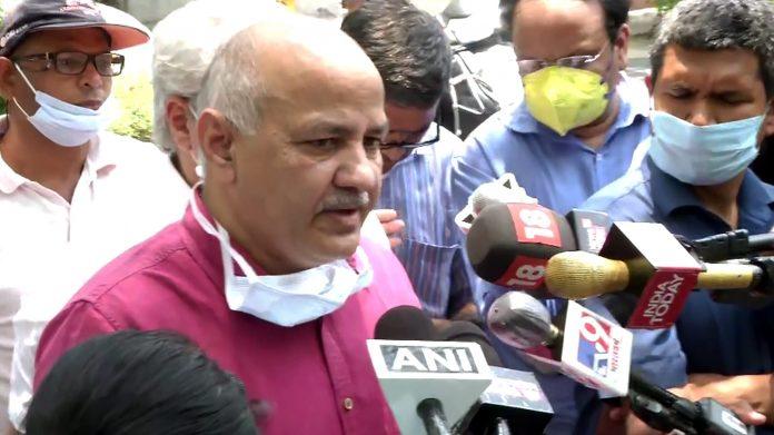 Delhi May See 5.5 Lakh Cases by July 31; Centre says no Community Transmission of COVID-19: Sisodia