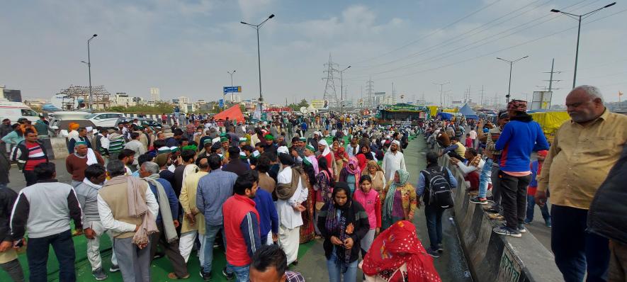 Police barricades at farmers protest at Ghazipur border.