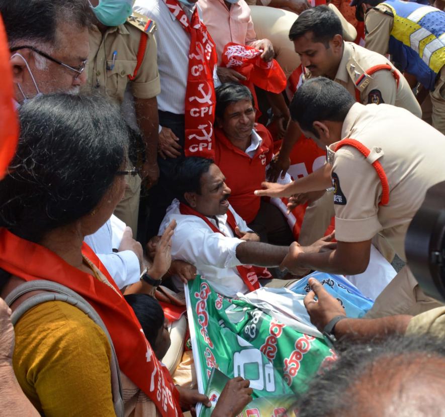 Farmers Protest: Rail Roko (AP/Telangana)