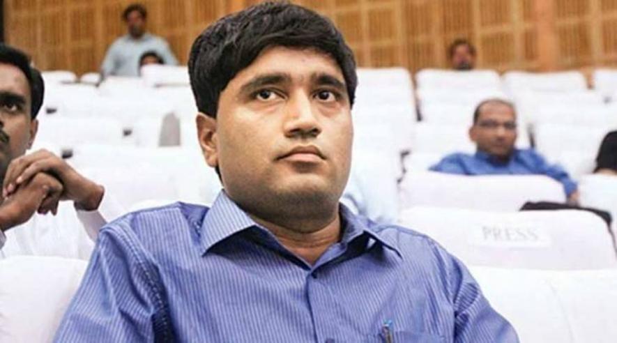 CAT Judge Recuses Himself from Hearing Whistleblower Sanjiv Chaturvedi's Case