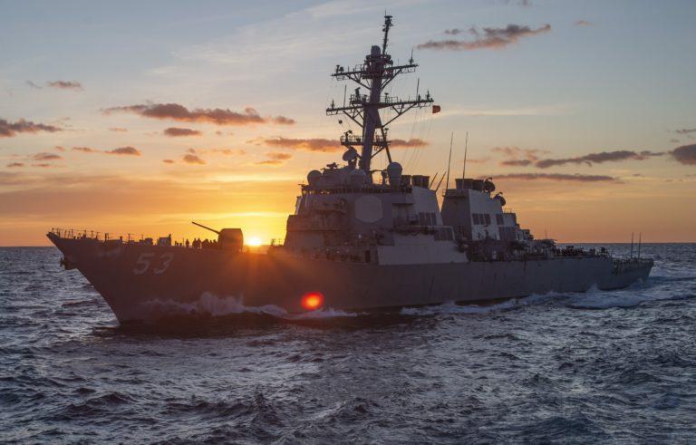 Arleigh Burke-class guided-missile destroyer USS John Paul Jones prepares to pull alongside aircraft carrier USS Nimitz (File photo) 