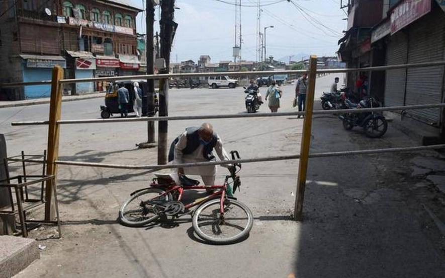 COVID-19 lockdown in Kashmir