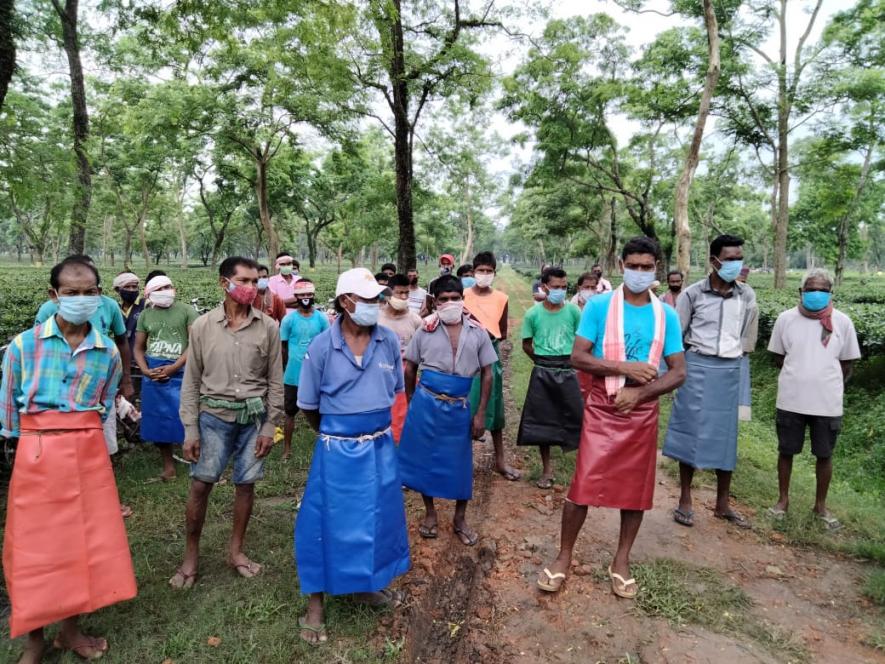 Protest at a Tea garden on the ‘Save Industry save workers day’