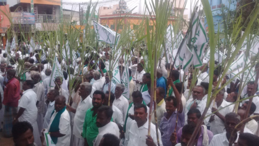 More than 100 sugarcane farmers part of troop