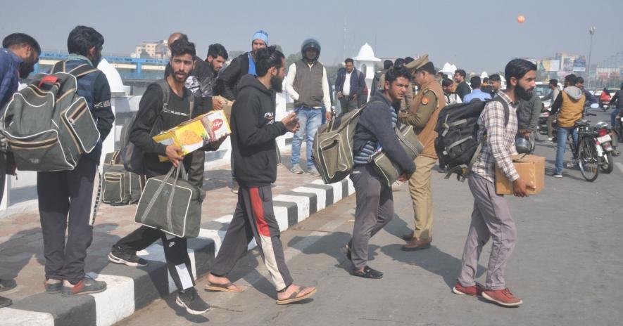 kashmir dry fruits seller