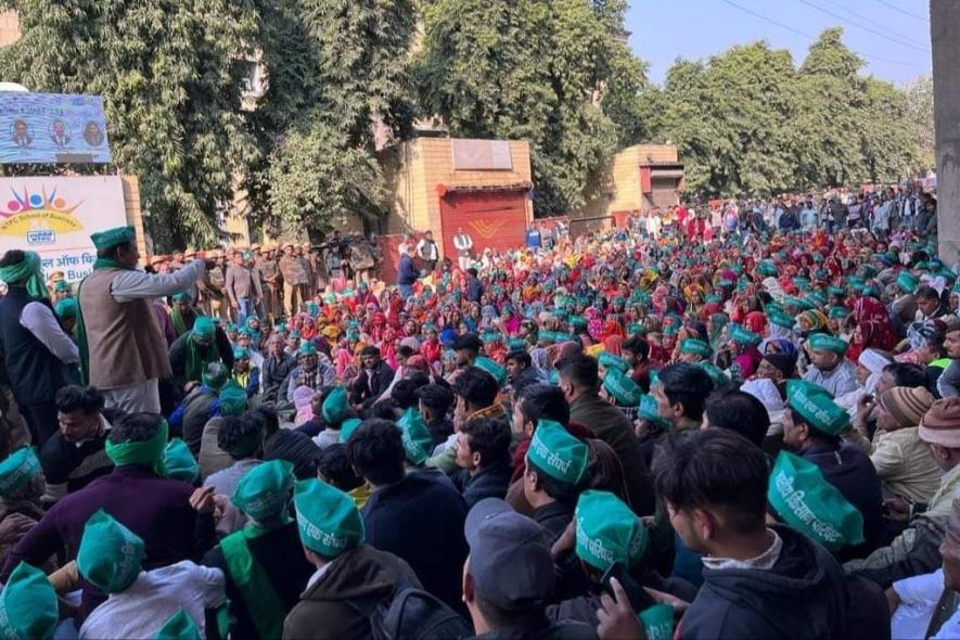 Thousands of farmers, who have been agitating for a long time demanding equal land compensation and employment, are on a sit-in protest in front of NTPC office in Noida Sector-24.