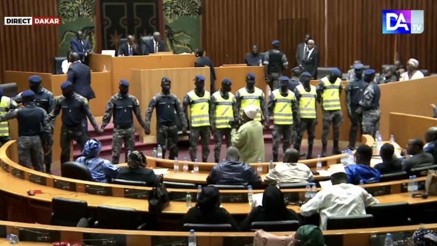 Senegalese state police removed opposition MPs from the National Assembly on February 5. Photo: Screenshot