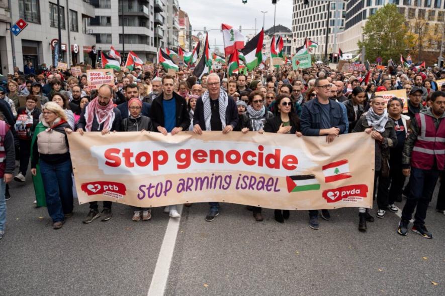 Peter Mertens marches on the streets of Brussels to demand an end to the Israeli genocide. Photo: PTB