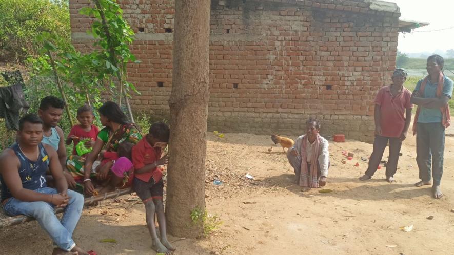 Jobless man and women at Moula village Ranibandh Bankura.