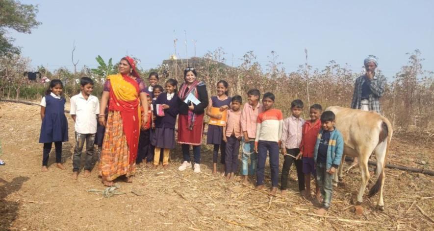 Children in the presence of Anganwadi supervisor, who were given information about nutritional food (Photo - Laxmikanta Joshi, 101Reporters).