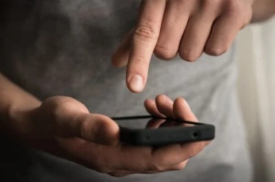 Husband Sees Wife with Yellow Bracelet in Hospital and Calls the Police: A Shocking Discovery Unraveled