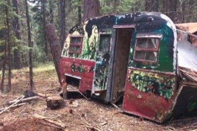 News An Abandoned Caravan Reveals Dark Family Secrets - A Surprising Inheritance