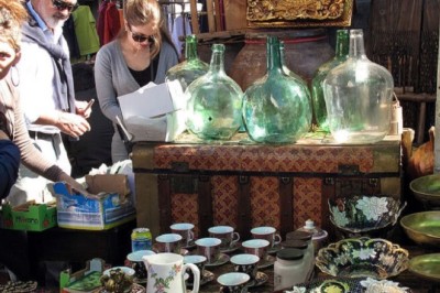 Man Buys $4 Painting, Unveils National Treasure Hidden in Frame