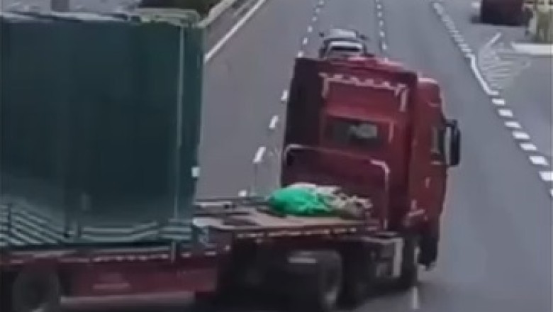 Heart-Stopping Drama Unfolds: Terrifying Glass Spill Chaos Caught on Camera!