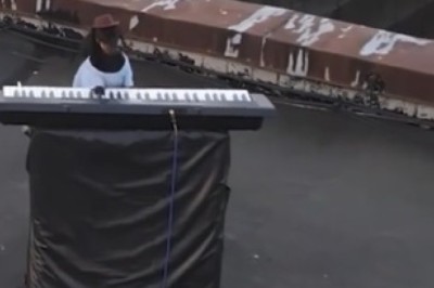 Roof-Rocking Ruff: This Musical Pooch Takes His Talents to New Heights!